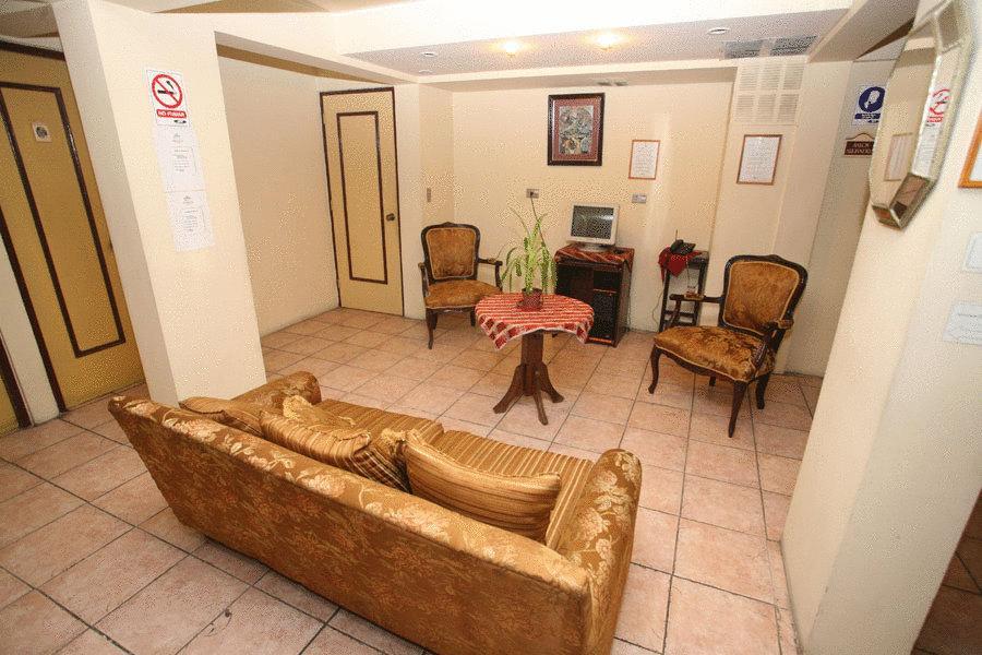 Hotel Puerta De Alcala Valparaiso Bagian luar foto